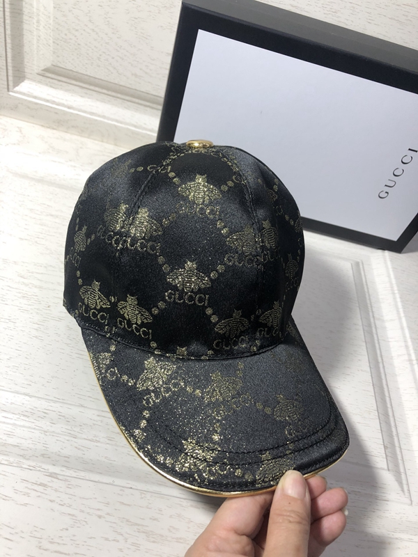 ブランド帽子側面デザイン